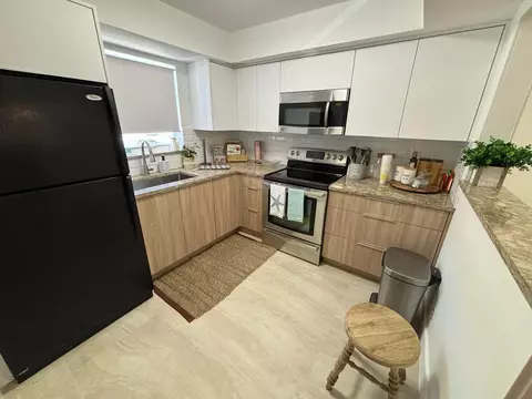 Kitchen - 1150 E Sample Rd, Pompano Beach, FL 33064 photo 1 of 1