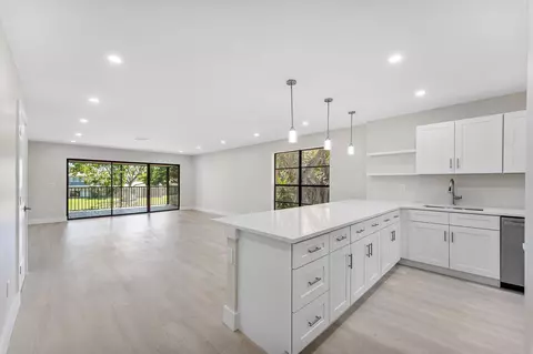 1 Westgate Ln #1D, Boynton Beach, FL 33436
