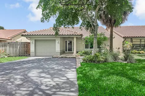 3033 NW 95th Ave, Coral Springs, FL 33065