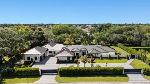 17872 W Fieldbrook Cir W, Boca Raton, FL 33496