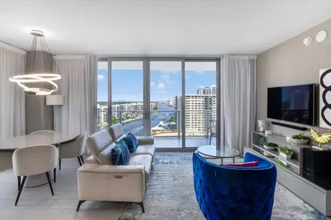 4010 S Ocean Dr #R1102, Hollywood, FL 33019