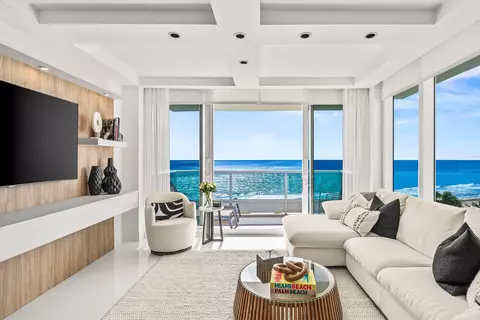 700 S Ocean Blvd #705, Boca Raton, FL 33432