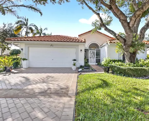 4560 Catamaran Cir, Boynton Beach, FL 33436