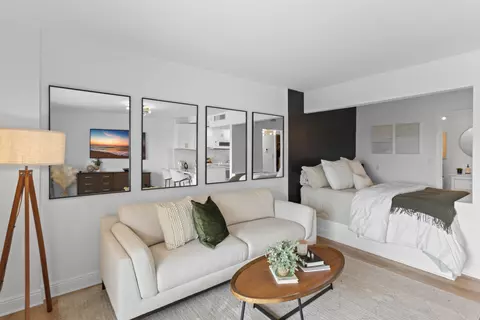 2900 NE 30 St #C5, Fort Lauderdale, FL 33306