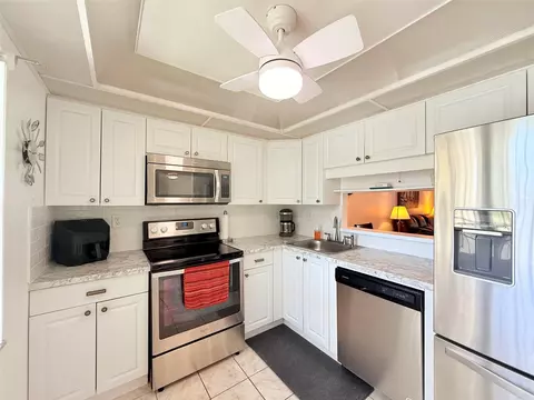 2901 NW 48th Ave #163, Lauderdale Lakes, FL 33313