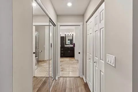 Entry Way - 7213 SE Magellan Ln, Stuart, FL 34997 photo 4 of 9