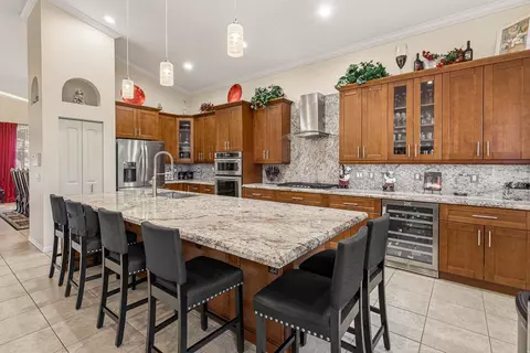 Kitchen - 7213 SE Magellan Ln, Stuart, FL 34997 photo 2 of 8