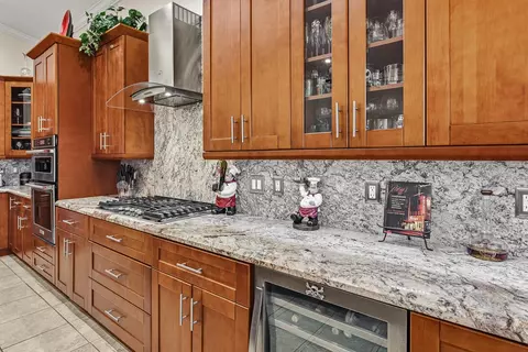 Kitchen - 7213 SE Magellan Ln, Stuart, FL 34997 photo 3 of 8
