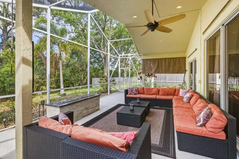 Exterior - 7213 SE Magellan Ln, Stuart, FL 34997 photo 3 of 6