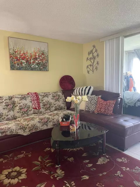 14671 Bonaire Blvd #304, Delray Beach, FL 33446