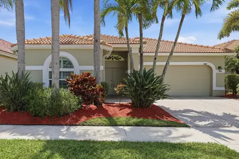 5056 Ventura Dr, Delray Beach, FL 33484