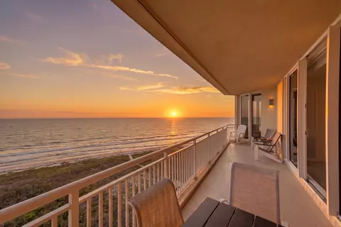 2900 N Hwy #11-B, Hutchinson Island, FL 34949