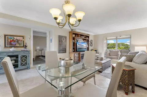 2515 NE 2nd Ct #405, Boynton Beach, FL 33435