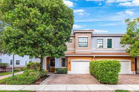 128 Delancey Ave, Delray Beach, FL 33484