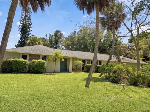 5 Delano Ln, Sewalls Point, FL 34996