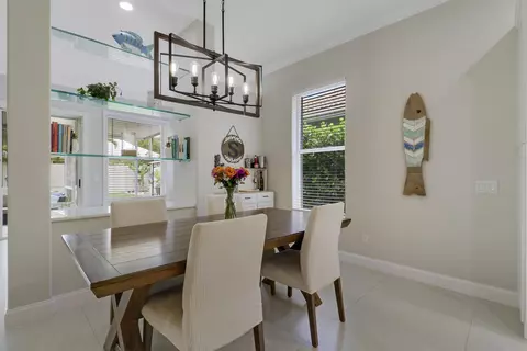 Dining - 167 E Hampton Way, Jupiter, FL 33458 photo 3 of 3