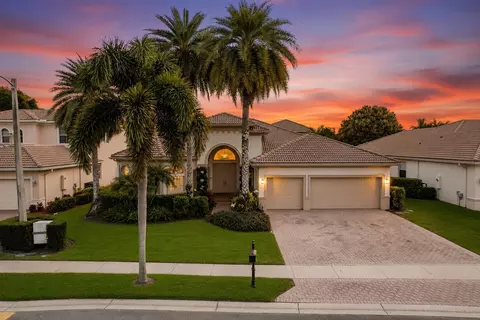 2903 Fontana Ln, Royal Palm Beach, FL 33411