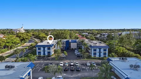 3040 Holiday Springs Blvd #212, Margate, FL 33063