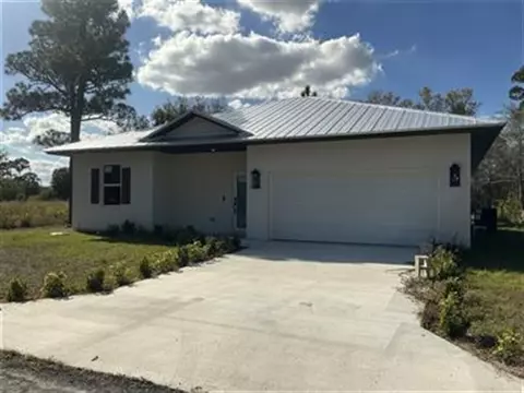 2483 Iroquois Ave, Fort Pierce, FL 34946