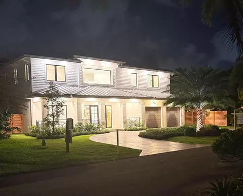 451 NW 7th Ave, Boca Raton, FL 33486
