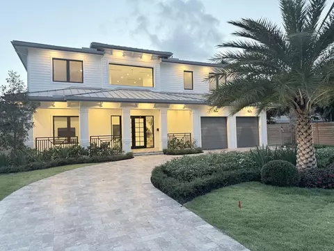 451 NW 7th Ave, Boca Raton, FL 33486