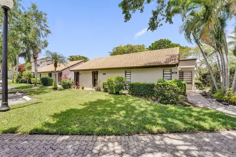 9707 N New River Canal Rd #221, Plantation, FL 33324