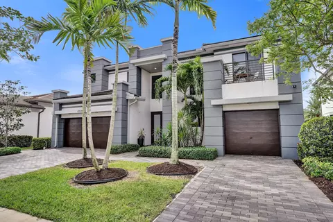 10514 N Lago Vista Cir, Parkland, FL 33076