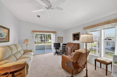 4290 Meadow View Dr, Boynton Beach, FL 33436 photo 20
