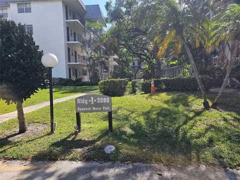 3280 Spanish Moss Ter #209, Lauderhill, FL 33319