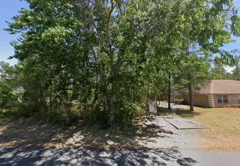 6 Cactus St, Homosassa, FL 34446