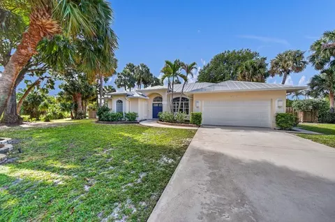 612 SE 6th St, Stuart, FL 34994 photo 6