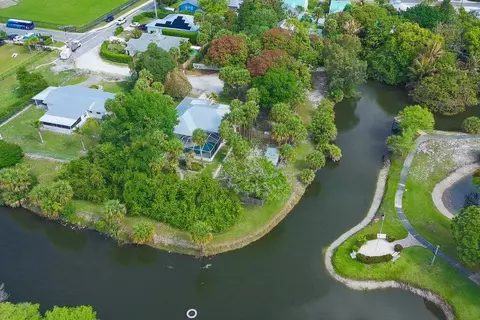 612 SE 6th St, Stuart, FL 34994 photo 10
