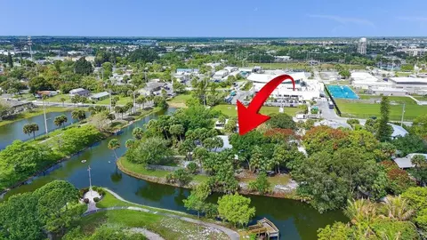 612 SE 6th St, Stuart, FL 34994 photo 4