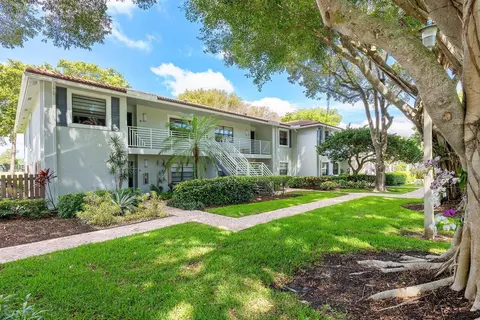 7 Southport Ln #E, Boynton Beach, FL 33436