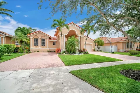 16469 NW 12th St, Pembroke Pines, FL 33028