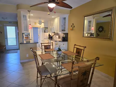 105 NE 19th Ave, Deerfield Beach, FL 33441