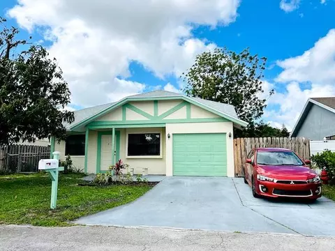 10551 Country Club Ter, Boca Raton, FL 33428