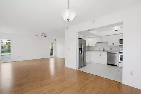 22229 SW 65th Ter, Boca Raton, FL 33428