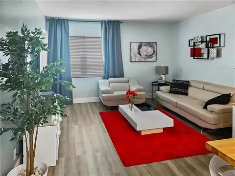 221 SE 9th Ave #103, Pompano Beach, FL 33060