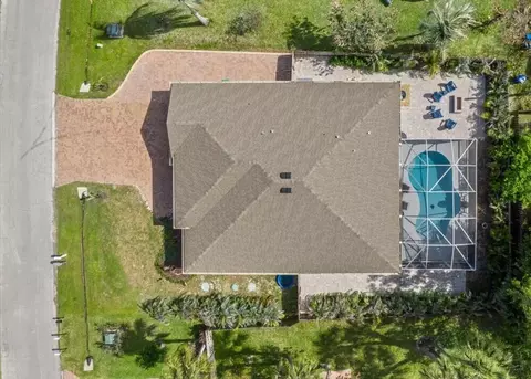 858 George St, Sebastian, FL 32958