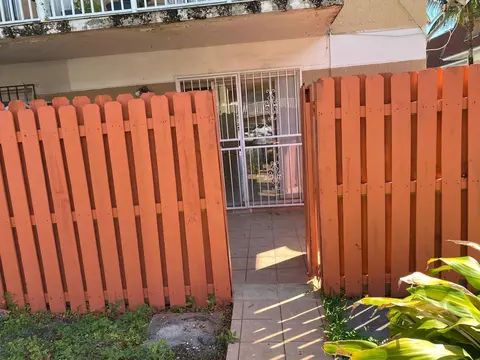 260 NW 107th Ave #110, Miami, FL 33172