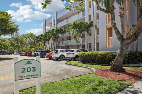 10208 NW 24th Pl #102, Sunrise, FL 33322