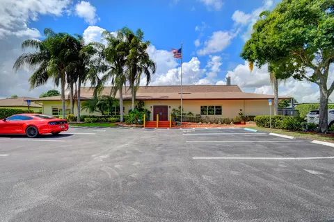 Exterior - 14010 Nesting Way #B, Delray Beach, FL 33484 photo 4 of 5