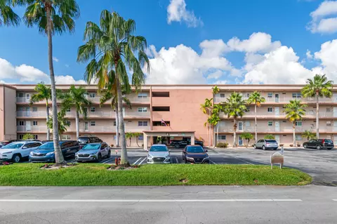 2615 NE 1st Ct #203, Boynton Beach, FL 33435