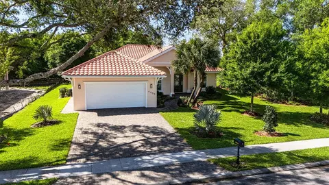 4805 66th Ln, Vero Beach, FL 32967