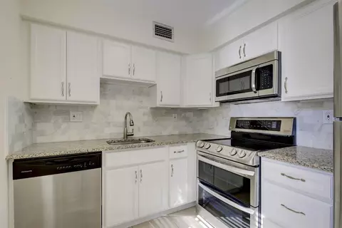 188 Piedmont #188, Delray Beach, FL 33484