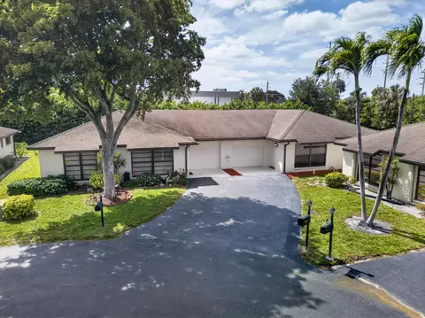 4867 Hawkwood Rd, Boynton Beach, FL 33436