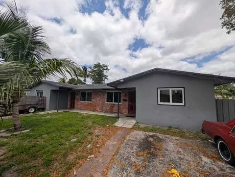 5201 NW 16th Ct, Lauderhill, FL 33313