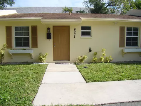 6934 NW 31st Ave #C-13, Fort Lauderdale, FL 33309