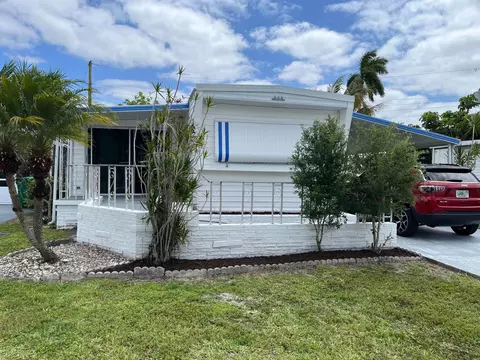 8510 SW 18th Pl, Davie, FL 33324